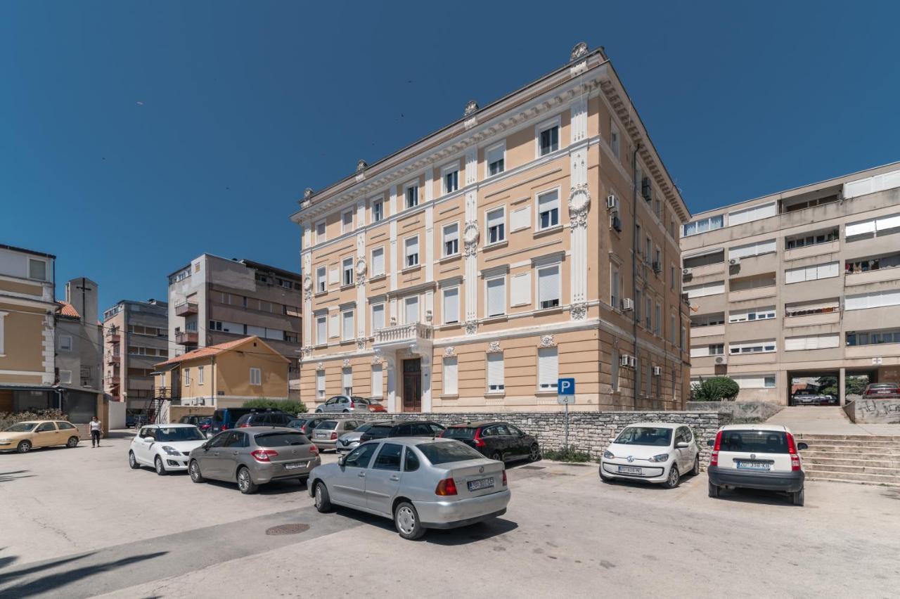 Tom'S Luxury Apartment Zadar, Branimirova Obala Экстерьер фото