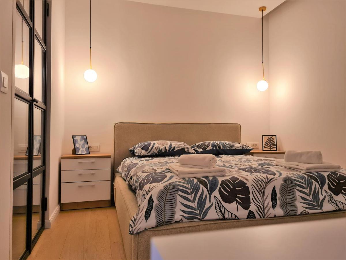 Tom'S Luxury Apartment Zadar, Branimirova Obala Экстерьер фото