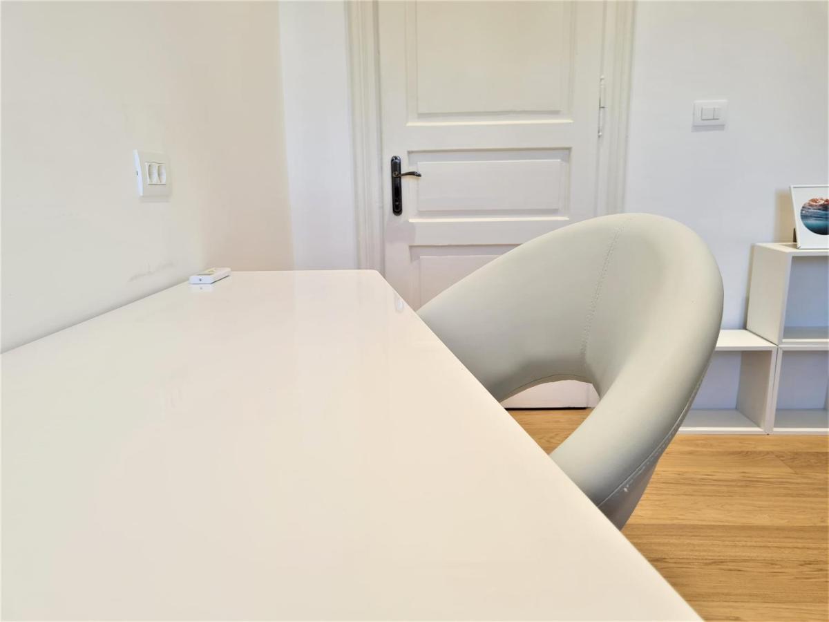 Tom'S Luxury Apartment Zadar, Branimirova Obala Экстерьер фото