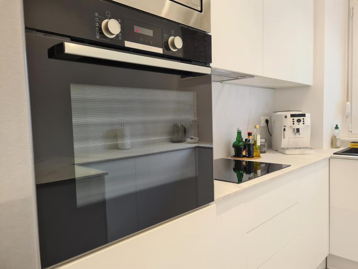 Tom'S Luxury Apartment Zadar, Branimirova Obala Экстерьер фото